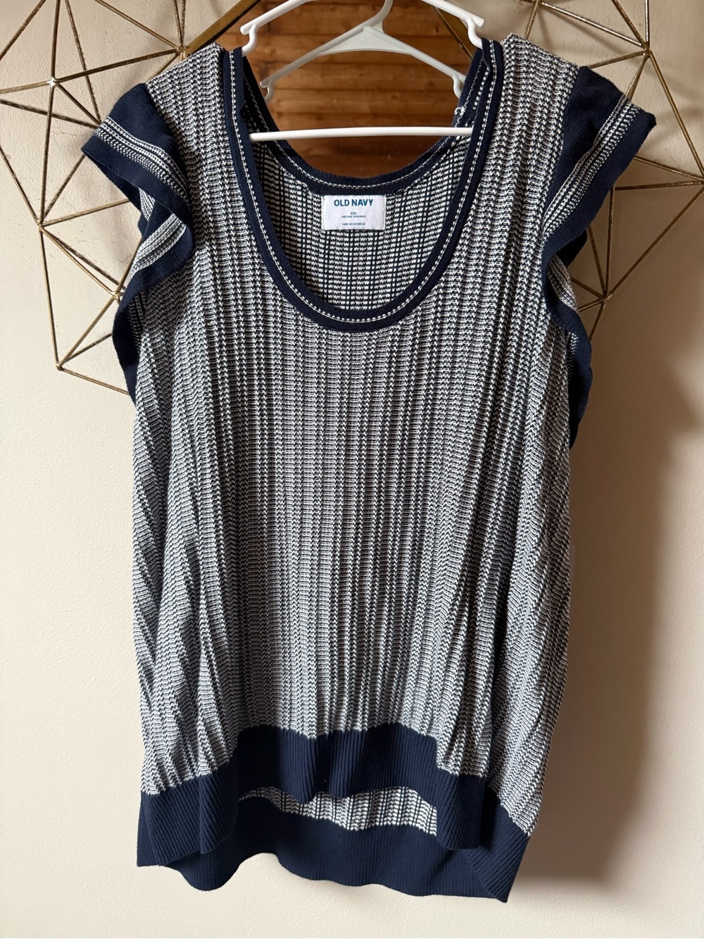 Old Navy Navy and White Striped Knit Women's Top NEW xxl